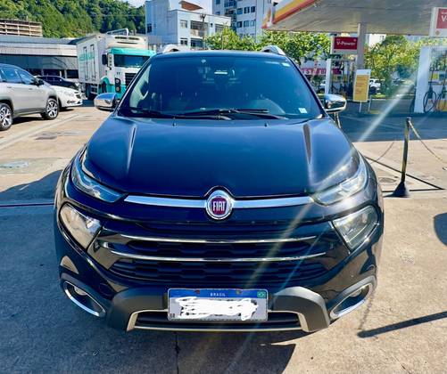 FIAT TORO 2.0 16V TURBO DIESEL RANCH 4WD AT9 FIAT TORO 2.0 16V TURBO DIESEL RANCH 4WD AT9